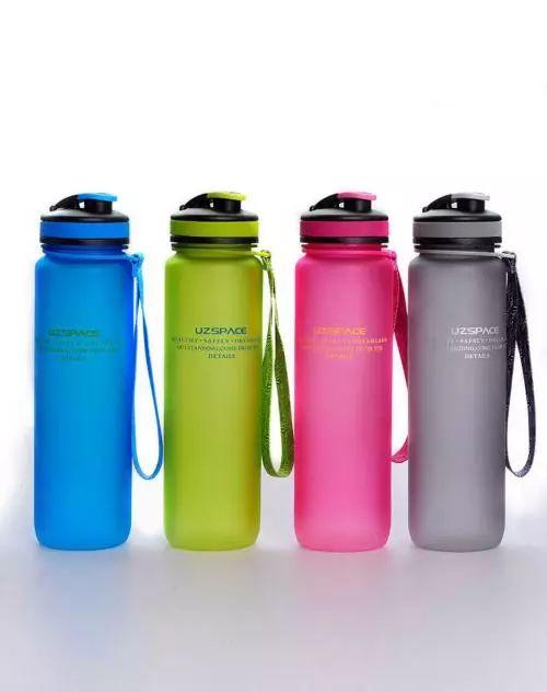 国产运动水杯评测最新视频,性能与设计双重解析